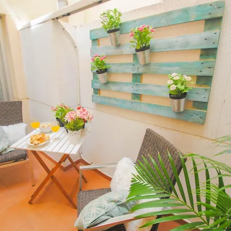 Apartment Center Flat Holidays Paseo De Reding Málaga