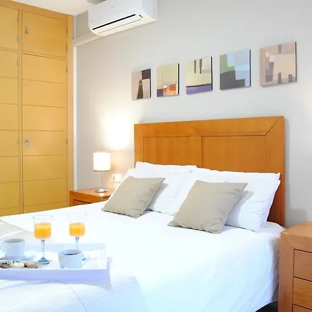 Apartment Center Flat Holidays Paseo De Reding Málaga